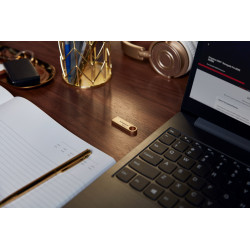 Kingston DataTraveler SE9 G3 512GB USB 3.2 Gen 1 Flash Drive