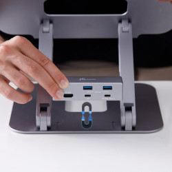 J5CREATE JTS327-N Multi-Angle 4K Docking Station